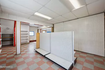 263 State Rd, North Adams, MA 01247 - Photo 9