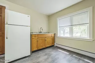 406 Main St, Great Barrington, MA 01230 - Photo 11