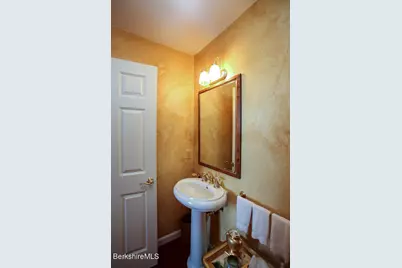 37 Kalliste Hill, Great Barrington, MA 01230 - Photo 15