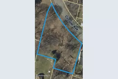 33 Circular Ave, Pittsfield, MA 01201 - Photo 5