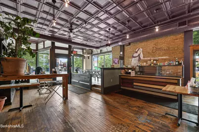 438/444 North St, Pittsfield, MA 01201 - Photo 7