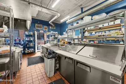 438/444 North St, Pittsfield, MA 01201 - Photo 41