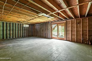 1310 Lenox Rd, Richmond, MA 01254 - Photo 33