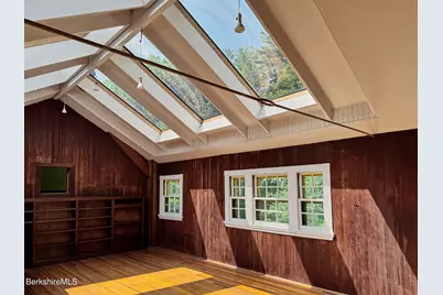 319 Under Mountain Rd, Lenox, MA 01240 - Photo 43