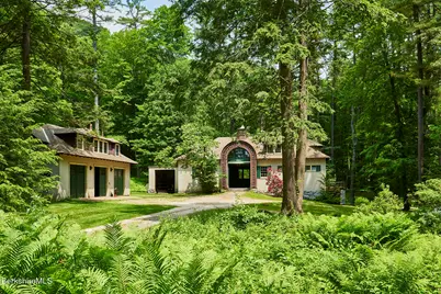 319 Under Mountain Rd, Lenox, MA 01240 - Photo 7