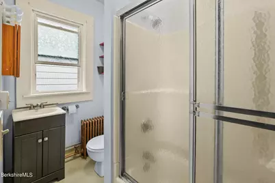 168-174 Elm St, Pittsfield, MA 01201 - Photo 33