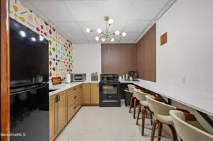 168-174 Elm St, Pittsfield, MA 01201 - Photo 13