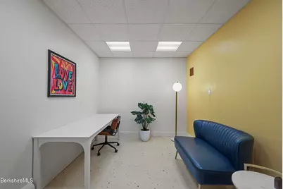 168-174 Elm St, Pittsfield, MA 01201 - Photo 17