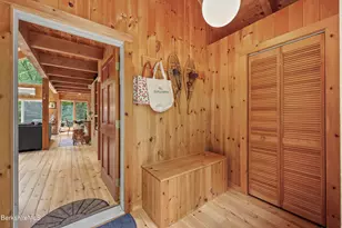 112 Silver St, Lanesborough, MA 01237 - Photo 31
