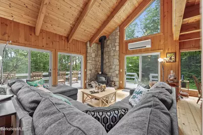 112 Silver St, Lanesborough, MA 01237 - Photo 13