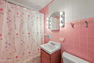 505 Barbour St, North Adams, MA 01247 - Photo 13