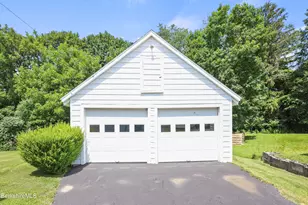 505 Barbour St, North Adams, MA 01247 - Photo 27