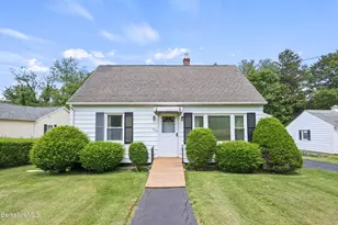 505 Barbour St, North Adams, MA 01247 - Photo 3