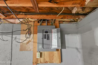 505 Barbour St, North Adams, MA 01247 - Photo 23