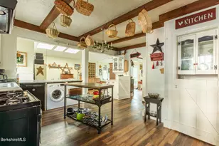 133 Pomeroy Ave, Pittsfield, MA 01201 - Photo 19