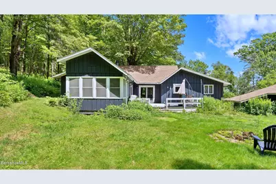 638 Fog Hill Rd, Austerlitz, NY 12017 - Photo 3