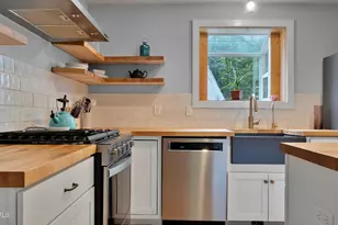 638 Fog Hill Rd, Austerlitz, NY 12017 - Photo 13