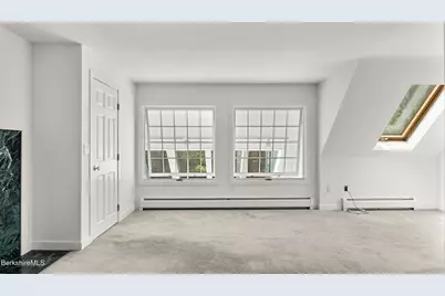 6 Muddy Brook Cir, Great Barrington, MA 01230 - Photo 3