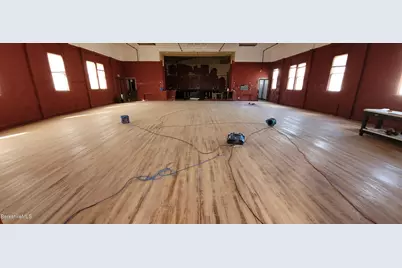 8-10 E Hoosac St, Adams, MA 01220 - Photo 21