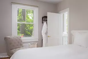 615 Laurel St, Lee, MA 01238 - Photo 13