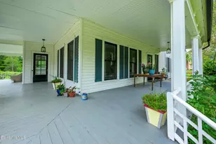 19 Lovers Ln, New Lebanon, NY 12125 - Photo 5