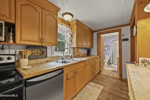 212 Highland St, Great Barrington, MA 01236 - Photo 15