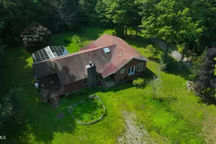 132 N Rd, Tolland, MA 01034 - Photo 3