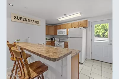 111 North St, Williamstown, MA 01267 - Photo 15