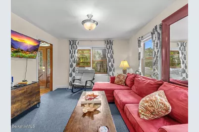 111 North St, Williamstown, MA 01267 - Photo 9