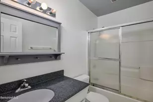 16 Windflower Wy, Williamstown, MA 01267 - Photo 21