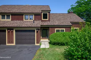 16 Windflower Wy, Williamstown, MA 01267 - Photo 5
