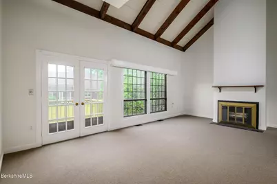 16 Windflower Way #16, Williamstown, MA 01267 - Photo 7