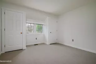 16 Windflower Wy, Williamstown, MA 01267 - Photo 25