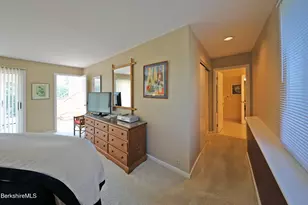 19 Hawthorne Rd, Stockbridge, MA 01262 - Photo 27