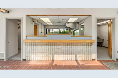 306 Wahconah St, Pittsfield, MA 01201 - Photo 7