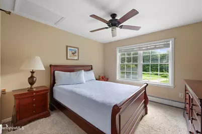 9 Castle Hill Rd, Stockbridge, MA 01262 - Photo 37