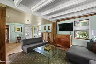 9 Castle Hill Rd, Stockbridge, MA 01262 - Photo 9