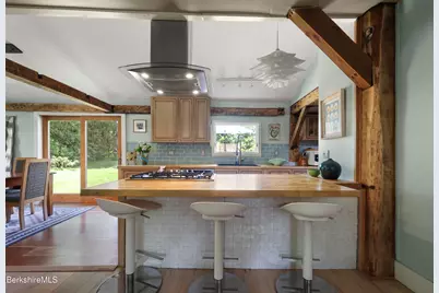 9 Castle Hill Rd, Stockbridge, MA 01262 - Photo 13