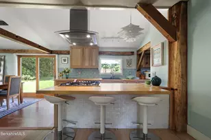 9 Castle Hill Rd, Stockbridge, MA 01262 - Photo 13