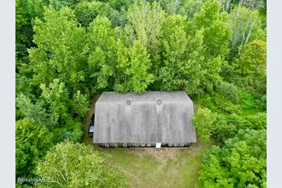 14 Blue Hill Rd, Monterey, MA 01245 - Photo 11