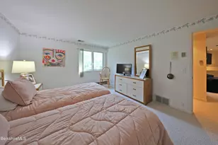 19 Hawthorne Rd, Stockbridge, MA 01262 - Photo 47