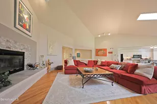 19 Hawthorne Rd, Stockbridge, MA 01262 - Photo 25