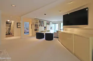 19 Hawthorne Rd, Stockbridge, MA 01262 - Photo 43