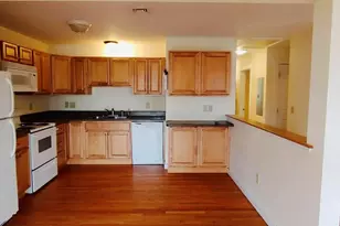 14 Highland Ave, Pittsfield, MA 01201 - Photo 9