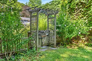 2 Lake Ave, Great Barrington, MA 01230 - Photo 33