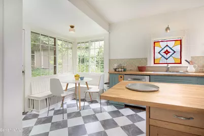 77 Grove St, Great Barrington, MA 01230 - Photo 13