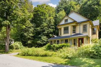 77 Grove St, Great Barrington, MA 01230 - Photo 3