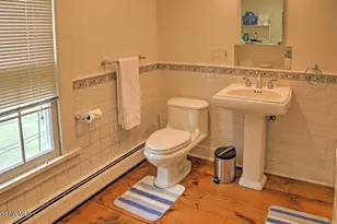 35 Mechanic St, Great Barrington, MA 01230 - Photo 21