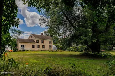 35 Mechanic St, Great Barrington, MA 01230 - Photo 33