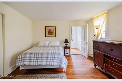 35 Mechanic St, Great Barrington, MA 01230 - Photo 11